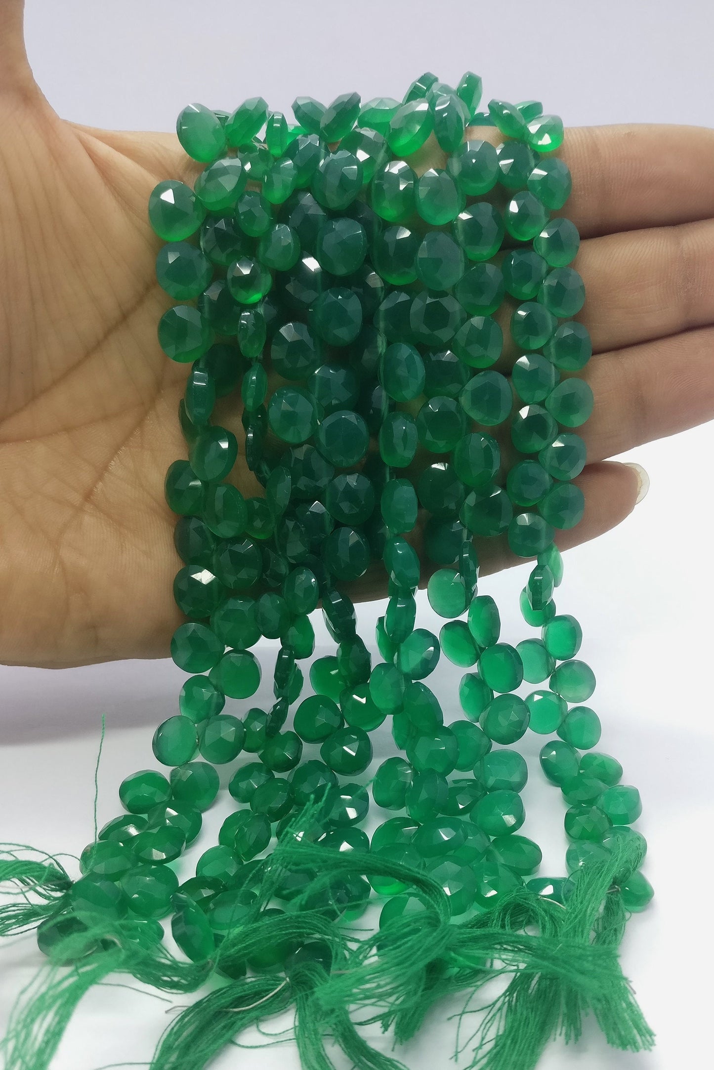 Green Onyx Faceted Heart Beads Natural Green Onyx Heart Shape 8-8.5 MM Briolettes Beads for Jewelry Necklace Pendant Earrings Making Craft