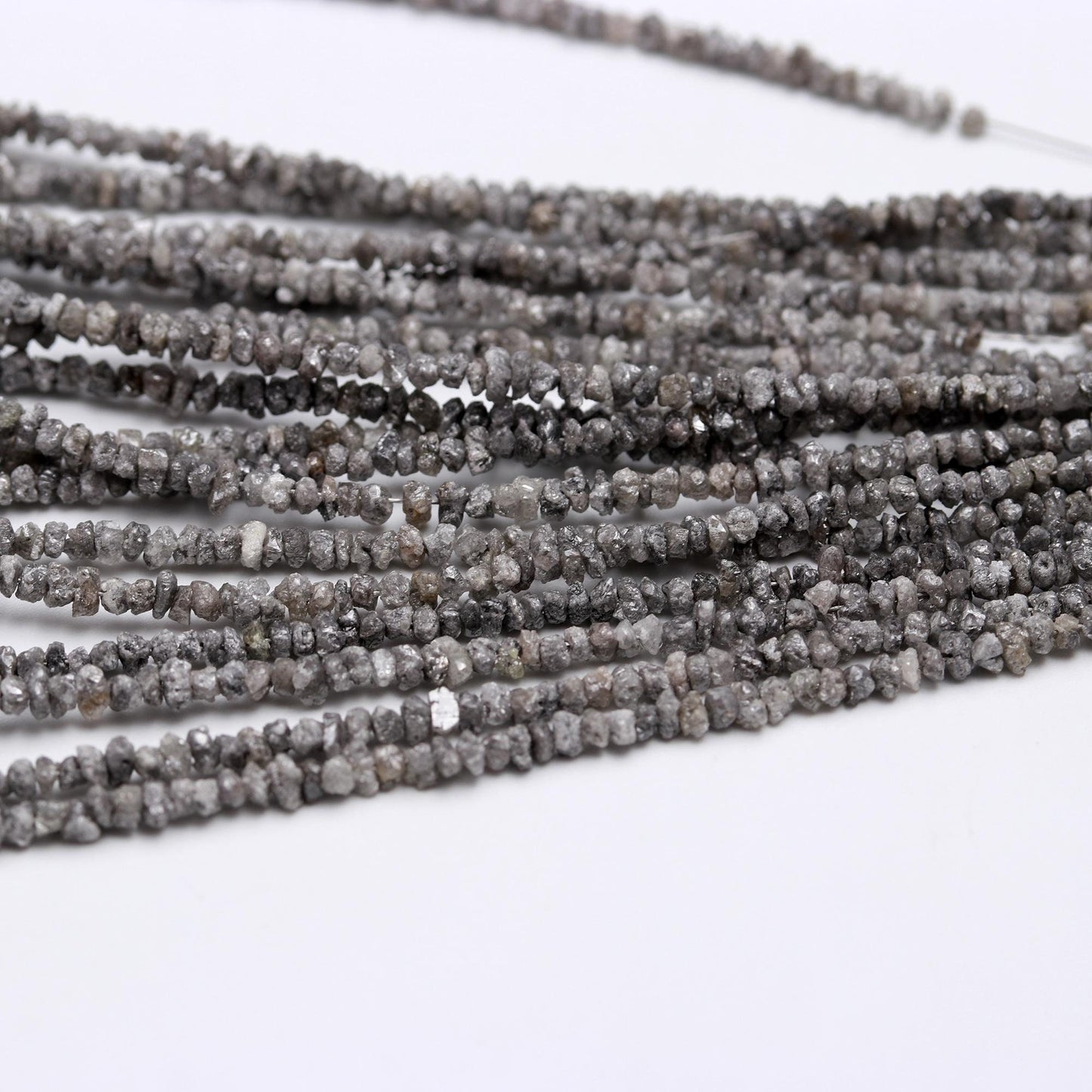 Grey Diamond Uncut Beads Natural Diamond Raw Beads 2.5-3.5 MM White Grey Diamonds Raw Uncut Chips Beads for Designer Jewelry Making Craft