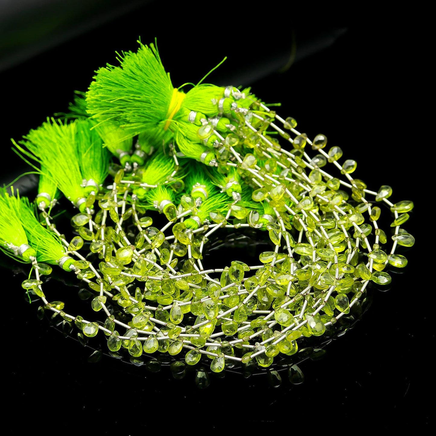 Peridot Pear Shape Beads Natural Deep Green Peridot Faceted 5x8-6x9 MM Briolettes Bead for Handmade Designer Jewelry Necklace Pendant Making