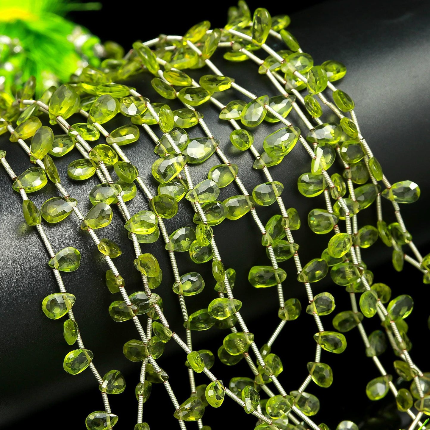 Peridot Pear Shape Beads Natural Deep Green Peridot Faceted 5x8-6x9 MM Briolettes Bead for Handmade Designer Jewelry Necklace Pendant Making