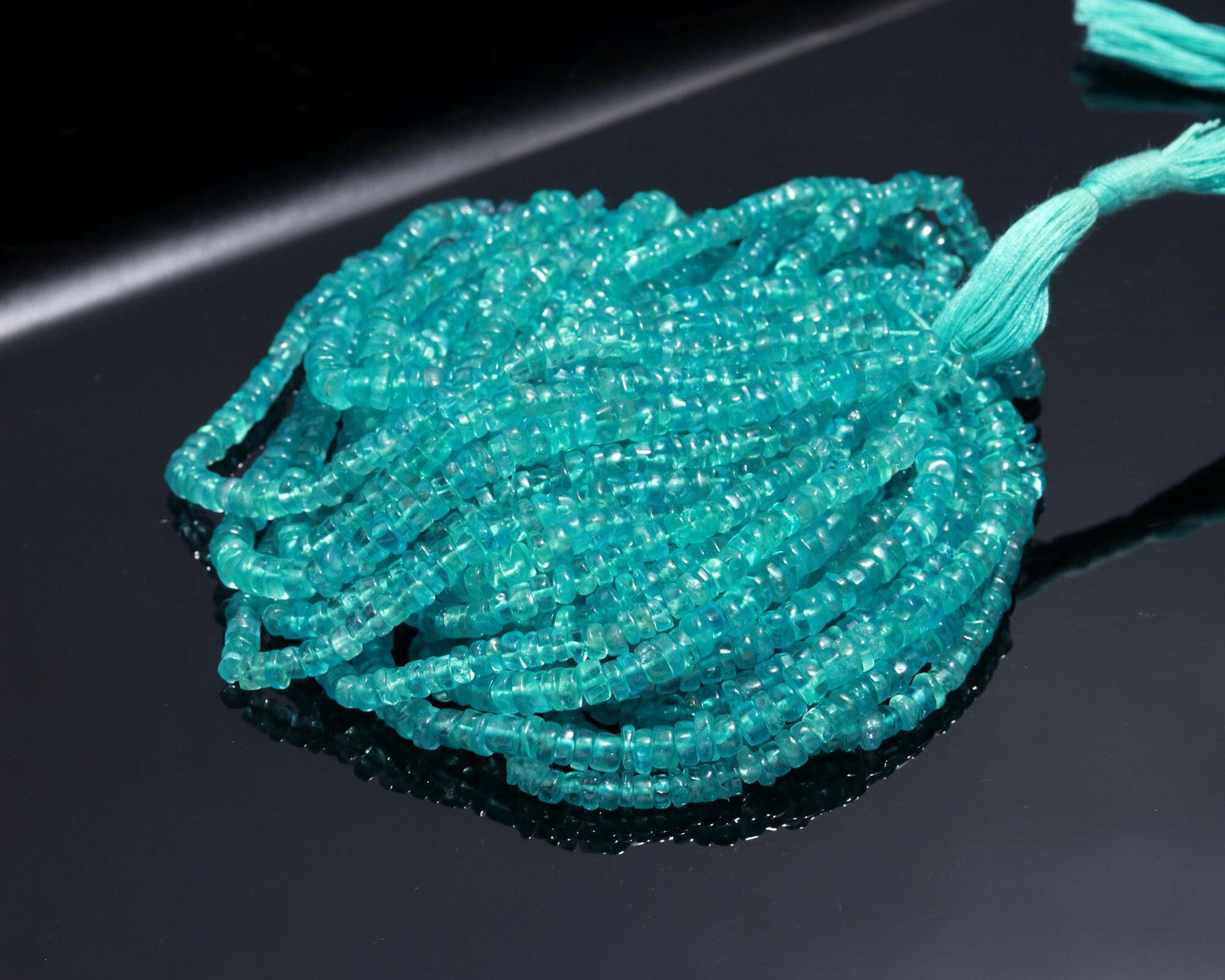 Sky Blue Apatite Heishi Washer Beads Natural Sky Blue Apatite Heishi Washer Beads AAA Quality 14 Inch Heishi Washer Beads for Jewelry Craft