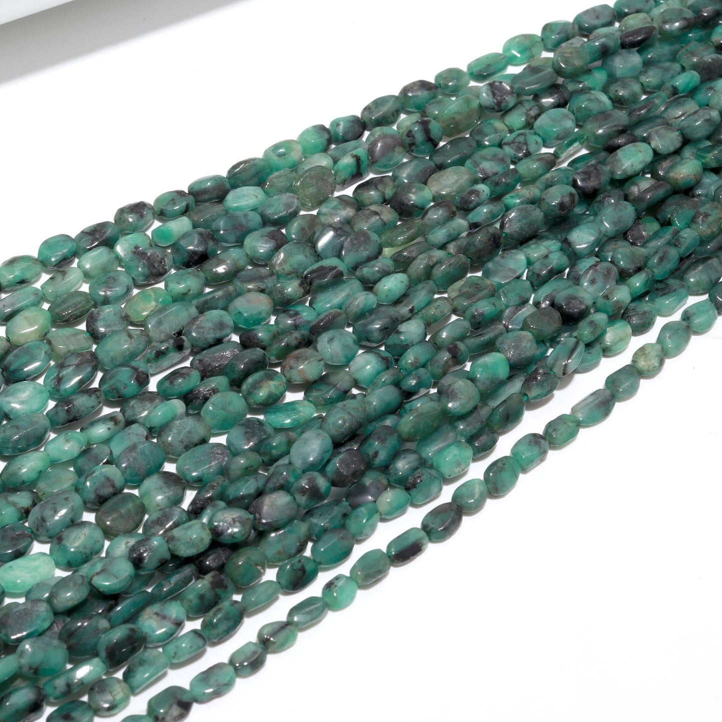 Emerald Smooth Oval Beads Necklace 7x9-8x10 MM Natural Emerald Sakota Beads 12.5 Inch Strand Brazilian Emerald Beads for Handmade Jewelry