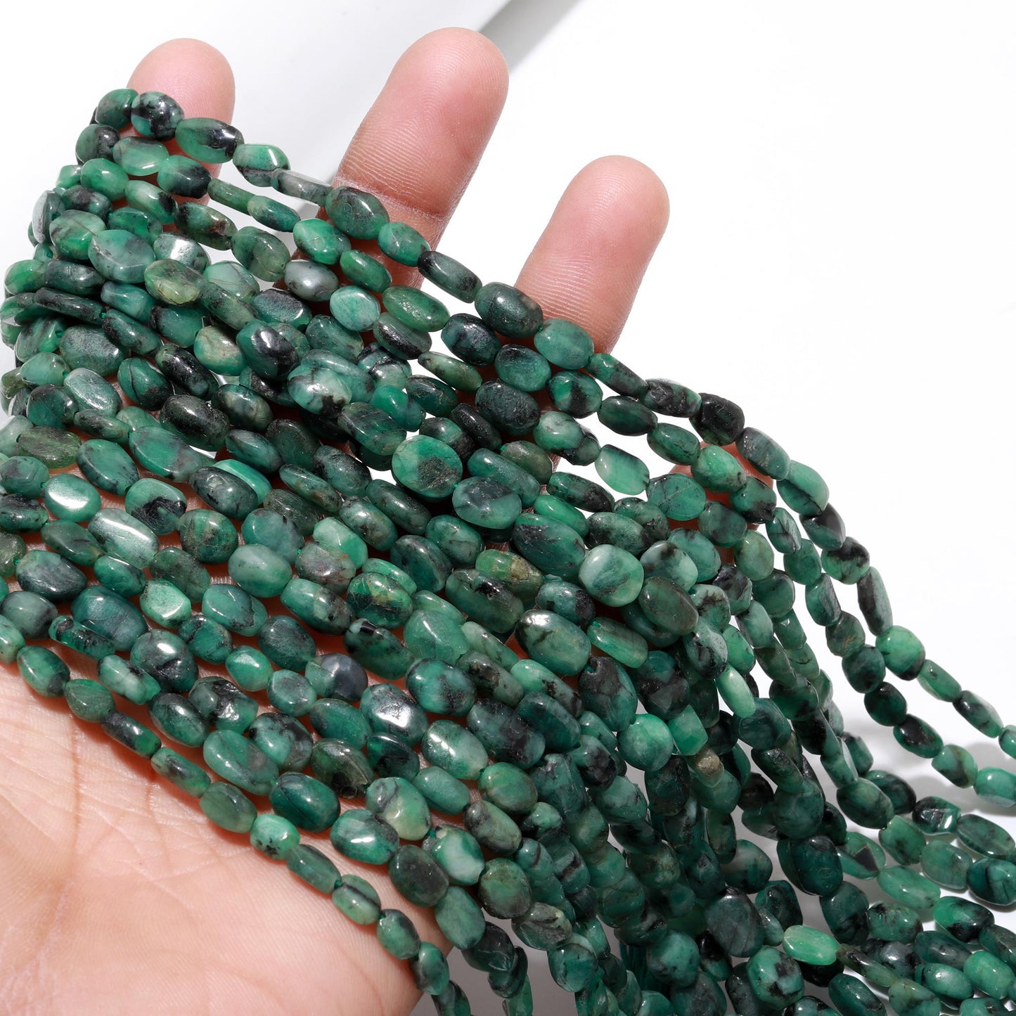 Emerald Smooth Oval Beads Necklace 7x9-8x10 MM Natural Emerald Sakota Beads 12.5 Inch Strand Brazilian Emerald Beads for Handmade Jewelry