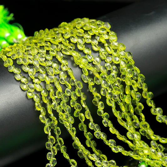 Parrot Green Peridot Heart Shape Beads Natural Peridot Faceted Heart Shape 5-6 MM Briolettes for Designer Jewelry Necklace Pendant Making